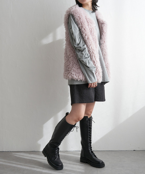 VENCEEXCHANGE（ヴァンスエクスチェンジ）の「ボリュームフェイクファーベスト（ベスト・レディース・ベージュ/ブラック/ブラウン/オフホワイト/ピンク系・M）」の17枚目の写真