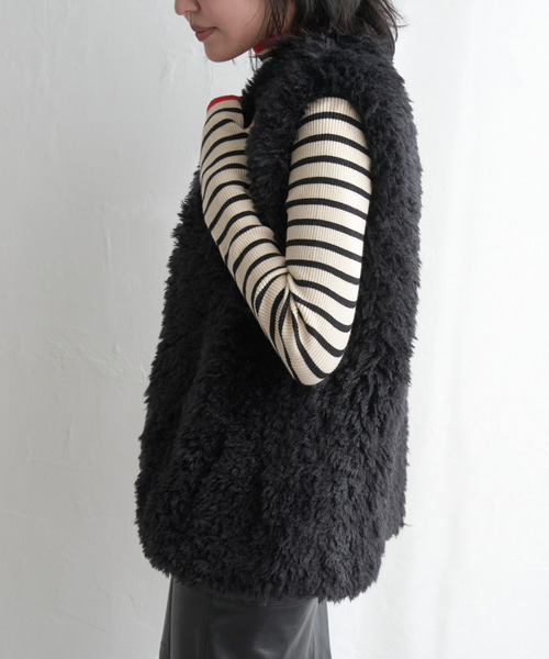 VENCEEXCHANGE（ヴァンスエクスチェンジ）の「ボリュームフェイクファーベスト（ベスト・レディース・ベージュ/ブラック/ブラウン/オフホワイト/ピンク系・M）」の18枚目の写真