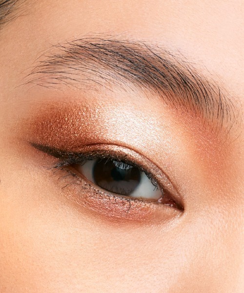 shu uemura（シュウウエムラ）の「クロマティックス クワッド（アイシャドウ・レディース・【限定】アイスカルプト アートオブティー・FREE）」の7枚目の写真