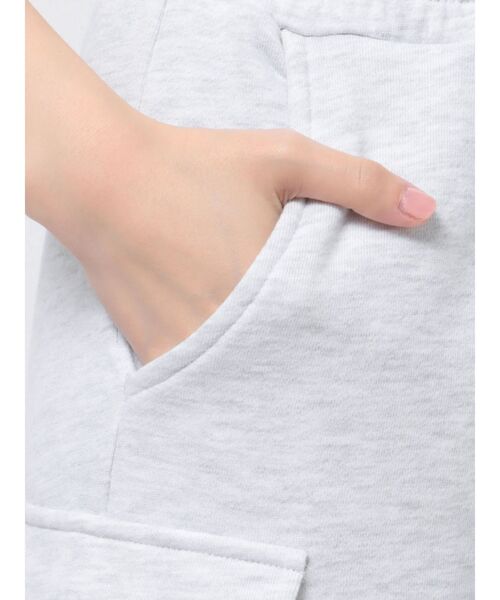 GYDA（ジェイダ）の「スウェットカーゴワイドパンツ（カーゴパンツ・レディース・ライトグレー/ブラック・FREE）」の21枚目の写真