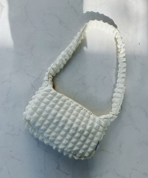 AS KNOW AS plus（アズノゥアズプラス）の「ぽこぽこポップコーンショルダーバッグ（ショルダーバッグ・レディース・アイボリー/ミント/ブラック・FREE）」の8枚目の写真