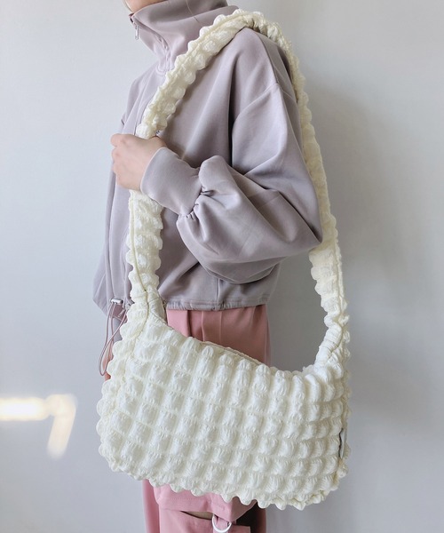 AS KNOW AS plus（アズノゥアズプラス）の「ぽこぽこポップコーンショルダーバッグ（ショルダーバッグ・レディース・アイボリー/ミント/ブラック・FREE）」の4枚目の写真