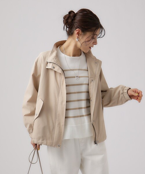 SHOO・LA・RUE（シューラルー）の「◆【撥水】スタンドカラーブルゾン（ブルゾン・レディース・ダークグレー/カーキ/ベージュ・02/04/03）」の5枚目の写真