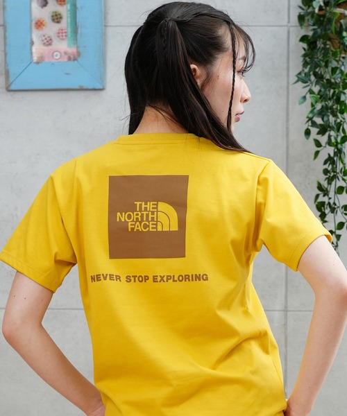 THE NORTH FACE(ザノースフェイス)の「THE NORTH FACE/ザ・ノース・フェイス 半袖 Tシャツ ショートスリーブバックスクエアロゴティー NTW32447(Tシャツ/カットソー・レディース・イエロー/ホワイト/ブラック/グレー/ダークベージュ/ネイビー/ライトピンク・S/M/L/XL)」の6枚目の写真