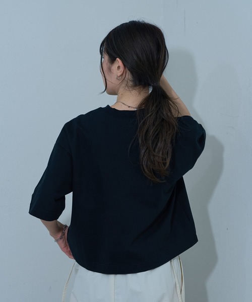 COLONY 2139（コロニートゥーワンスリーナイン）の「【新色追加】12/天竺箔プリントTシャツ（Tシャツ/カットソー・レディース・ホワイト/ブラック/チャコールグレー・FREE）」の6枚目の写真