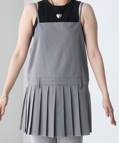 forksy.(フォルクシー)の「【forksy.】バックレスプリーツストラップワンピース(ワンピース・レディース・杢グレー/ブラック・FREE)」の7枚目の写真