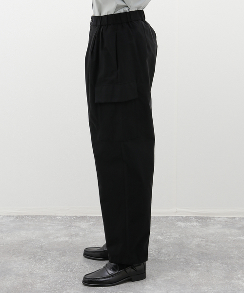 ATON(エイトン)の「【ATON / エイトン】STRETCH WOOLY NYLON PARACHUTE CARGO(カーゴパンツ・メンズ・ブラック・4/6)」の4枚目の写真
