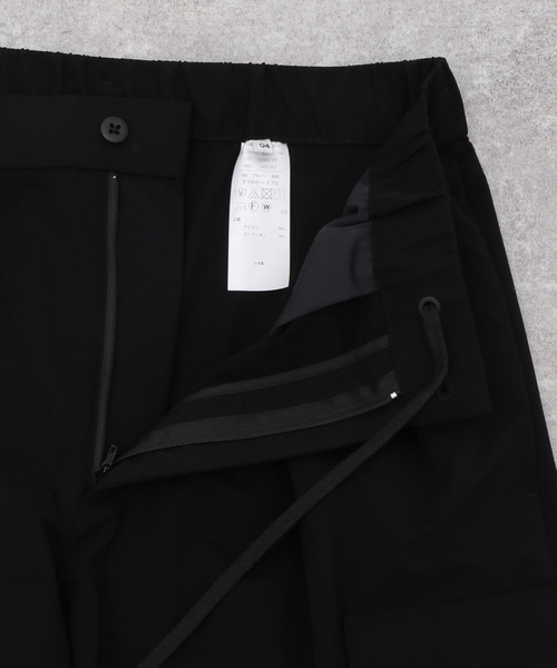 ATON(エイトン)の「【ATON / エイトン】STRETCH WOOLY NYLON PARACHUTE CARGO(カーゴパンツ・メンズ・ブラック・4/6)」の12枚目の写真