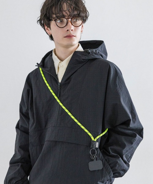 WEEKEND(ER)（ウィークエンダー）の「【WEEKEND(ER)&CO./ウィークエンダー】別注ロープスマホショルダーストラップ（スマホグッズ・メンズ・ブラック/その他17/イエロー系その他/キャメル/シルバー/ブラウン/レッド/パープル・FREE）」の6枚目の写真