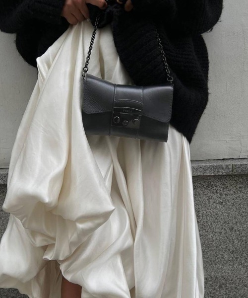 deux amour(ドゥーザムール)の「バルーンロングスカート(スカート・レディース・ホワイト/ピンク/ブラック・FREE)」の6枚目の写真