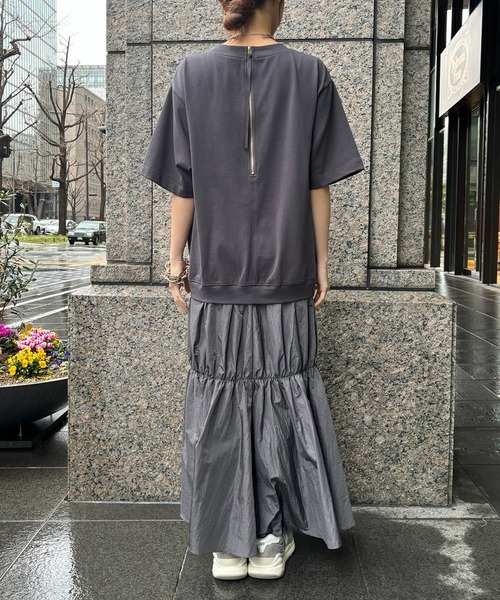 セール】ハーフスリーブバックジップドッキングワンピース