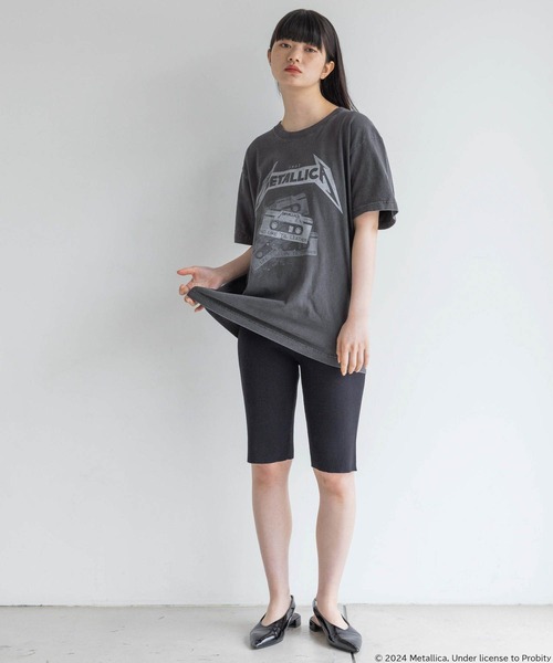 yuw（ユウ）の「ＭＥＴＡＬＬＩＣＡ　Ｔｅｅ 113591（Tシャツ/カットソー・レディース・ブラック系その他/ブラック・FREE）」の4枚目の写真