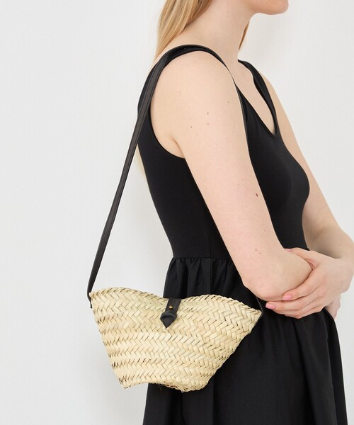 【KECH LES ESSENTIELS】ラフィア かごバッグ レザーショルダー KECH LeS ESSENTIELS（ケッシュルエッセンシャル）の「KECH LES