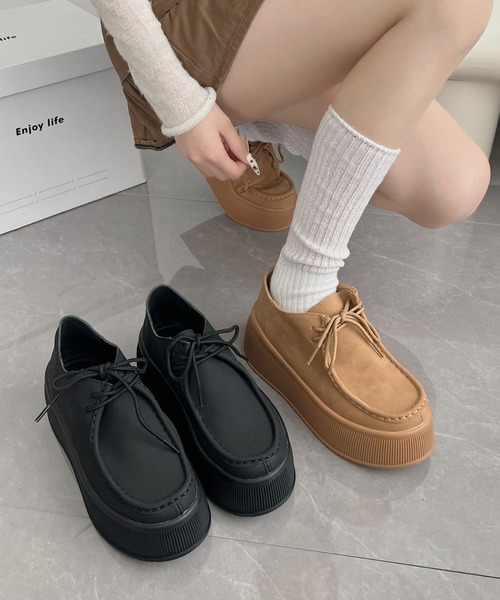 Shoes in Closet（シューズインクローゼット）の「厚底 プラットフォーム  スニーカーライク NEO モカシン 2443（モカシン/デッキシューズ・レディース・ブラック系/ベージュ系・M/L/S/LL）」の4枚目の写真