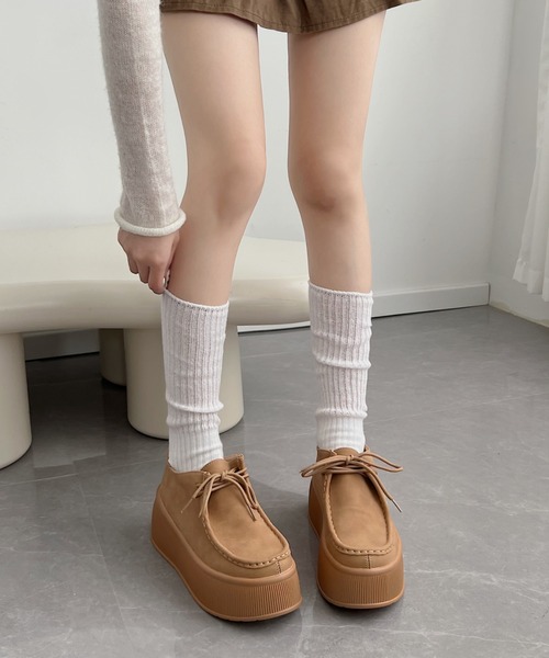 Shoes in Closet（シューズインクローゼット）の「厚底 プラットフォーム  スニーカーライク NEO モカシン 2443（モカシン/デッキシューズ・レディース・ブラック系/ベージュ系・M/L/S/LL）」の18枚目の写真