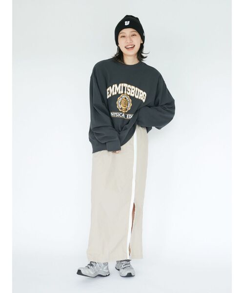 NEW ERA（ニューエラ）の「NEW ERA別注 Uロゴニット帽（ニットキャップ/ビーニー・レディース・アイボリー/ブラック/グリーン・FREE）」の8枚目の写真