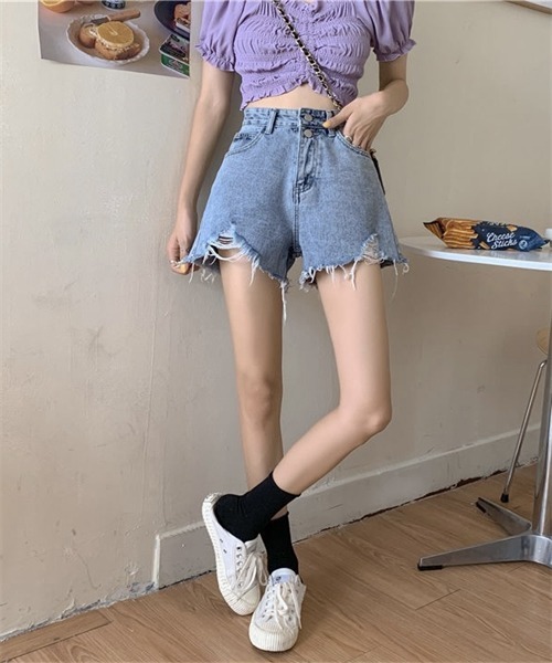Dream garden(ドリームガーデン)の「ハイウエストダメージデニム ショートパンツ(デニムパンツ・レディース・ブルー/ホワイト/ブラック/ライトブラック・S/M/L/2XL/XL)」の19枚目の写真