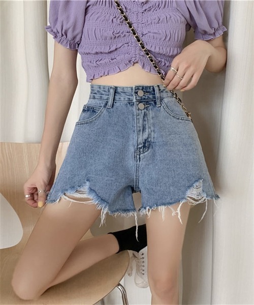 Dream garden(ドリームガーデン)の「ハイウエストダメージデニム ショートパンツ(デニムパンツ・レディース・ブルー/ホワイト/ブラック/ライトブラック・S/M/L/2XL/XL)」の21枚目の写真