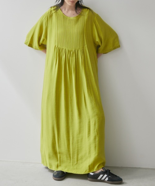 Libra Cue(リブラ キュー)の「ピンタックカラーロングワンピース(ワンピース・レディース・ブラック/ホワイト/イエロー/ブルー・FREE)」の20枚目の写真