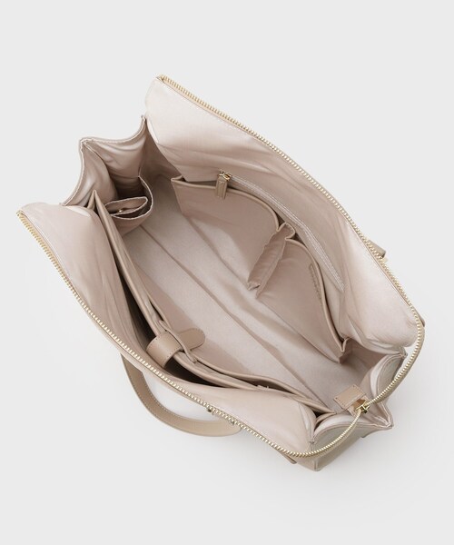 INDIVI(インディヴィ)の「【高機能/収納力◎!】シゴデキバッグ(トートバッグ・レディース・ライトグレー/ブラック/サンドベージュ・00)」の9枚目の写真