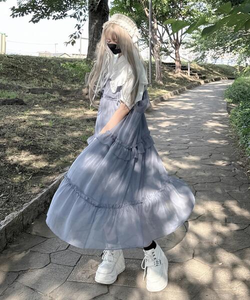 Whinny（ホワイニー）の「Whinny/お花畑の中のちょうちょ姫