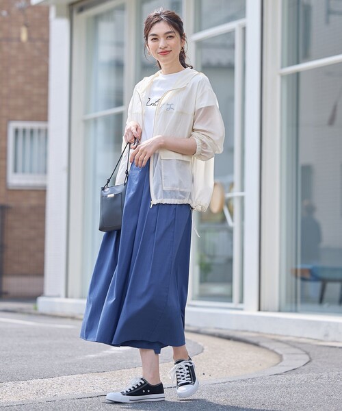 Anne Coquineフード付き蓄熱中綿フレアブルゾン モノグラム