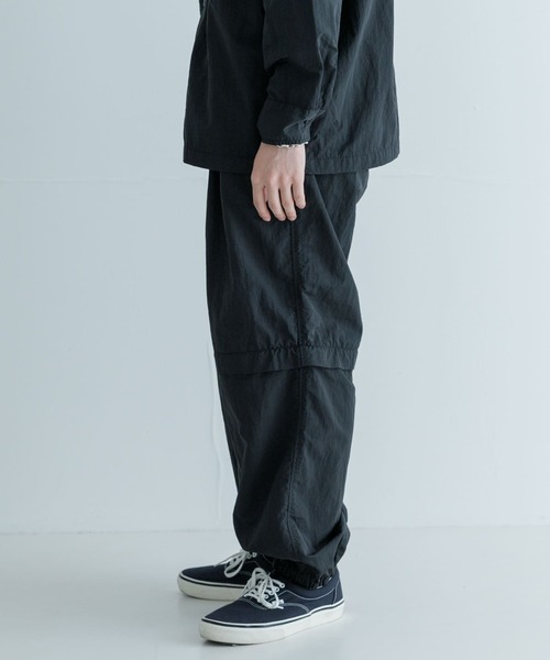 URBAN RESEARCH（アーバンリサーチ）の「ナイロンタッサーコンバーチブルパンツ（その他パンツ・メンズ・ネイビー/ブラック・MEDIUM/LARGE）」の6枚目の写真
