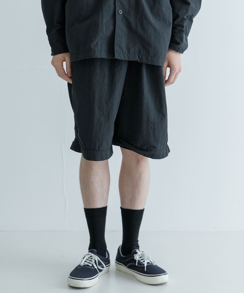 URBAN RESEARCH（アーバンリサーチ）の「ナイロンタッサーコンバーチブルパンツ（その他パンツ・メンズ・ネイビー/ブラック・MEDIUM/LARGE）」の4枚目の写真