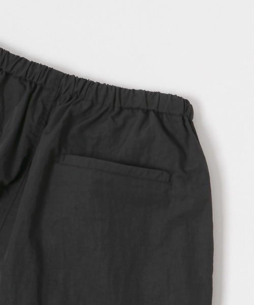 URBAN RESEARCH（アーバンリサーチ）の「ナイロンタッサーコンバーチブルパンツ（その他パンツ・メンズ・ネイビー/ブラック・MEDIUM/LARGE）」の14枚目の写真