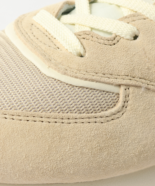 NEW BALANCE(ニューバランス)の「New Balance (ニューバランス) U574LGNV(スニーカー・メンズ・ベージュ・28.5cm/28cm/27.5cm/27cm/26.5cm/26cm/25.5cm)」の13枚目の写真