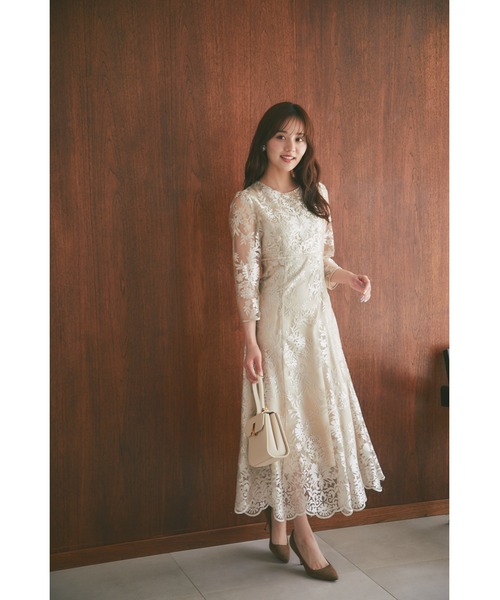 tocco closet（トッコ クローゼット）の「取り外し可能な立体フラワー