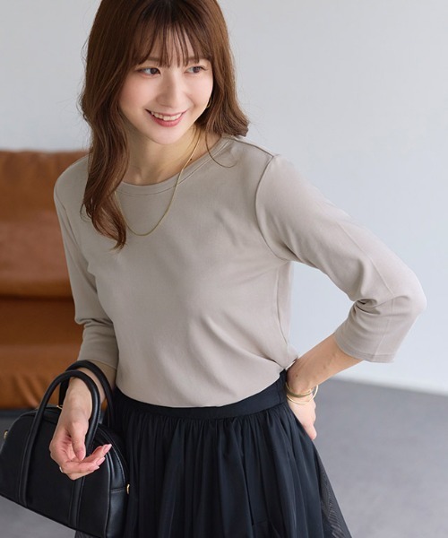 Pierrot（ピエロ）の「七分袖シンプルTシャツ（Tシャツ/カットソー・レディース・オフホワイト/チャコール/グレイッシュベージュ/ブラック・L/M/LL/S）」の15枚目の写真