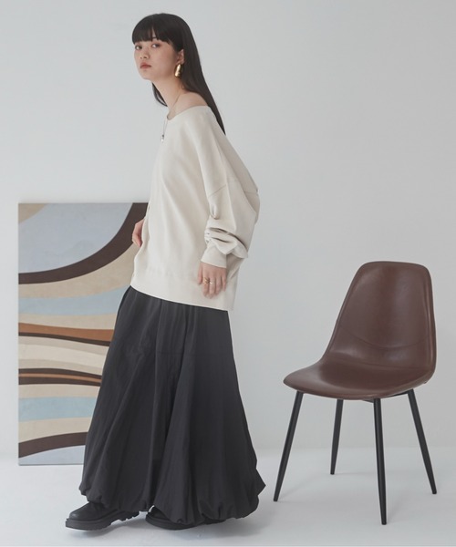 ANGIE（アンジー）の「【セットアップ対応】オフショルダー 裏毛 スウェット トップス（スウェット・レディース・杢グレー/アイボリー/ライトピンク/スミクロ/イエロー/ダークブラウン・FREE）」の7枚目の写真