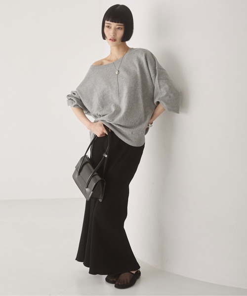 ANGIE（アンジー）の「【セットアップ対応】オフショルダー 裏毛 スウェット トップス（スウェット・レディース・杢グレー/アイボリー/ライトピンク/スミクロ/イエロー/ダークブラウン・FREE）」の15枚目の写真