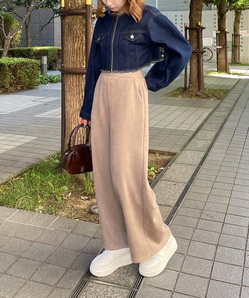 clear（クリア）の「ポンチスエードワイドストレートパンツ [低身長用サイズ有 着心地抜群 シンプル]≪2024AW新作≫（その他パンツ・レディース・カーキ/チャコールグレー/グレイッシュベージュ/アイボリー・F/XS）」の14枚目の写真