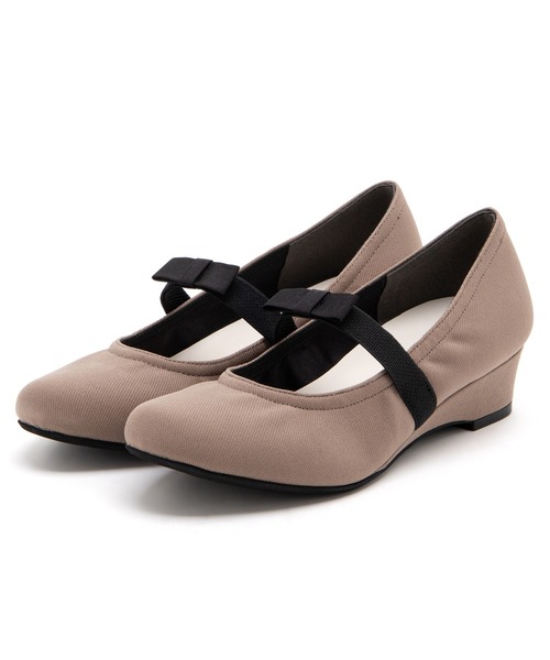 JELLY BEANS（ジェリービーンズ）の「【WEB限定】リボンゴムストラップパンプス(204-43017)JELLY BEANS(ジェリービーンズ)（パンプス・レディース・ブラック/グレイッシュベージュ/ネイビー・22.5/23/23.5/24/24.5）」の5枚目の写真