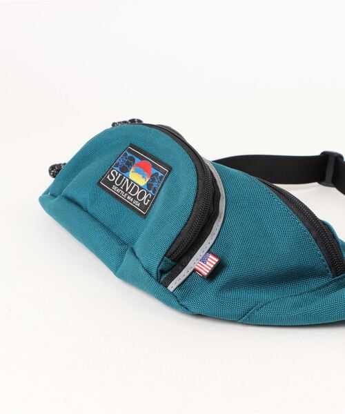 SUNDOG（サンドッグ）の「/SUNDOG/バナナベルト ウエストバッグ  BANANA BELTS（ボディバッグ/ウエストポーチ・メンズ・ブルー・FREE）」の3枚目の写真