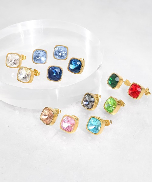blackdia ocean(ブラックダイヤオーシャン)の「blackdia ocean ファセットクォーツピアス(ピアス(両耳用)・レディース・ネイビー/シャンパン/ライトグリーン/レッド/グレー/ブルー/ローズ/クリア/エメラルド/ライトブルー/ブルー系その他・FREE)」の12枚目の写真