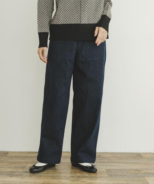 ITEMS URBANRESEARCH（アイテムズ アーバンリサーチ）の「裏起毛デニムベイカーパンツ（デニムパンツ・レディース・ブラック/ブルー・FREE）」の2枚目の写真