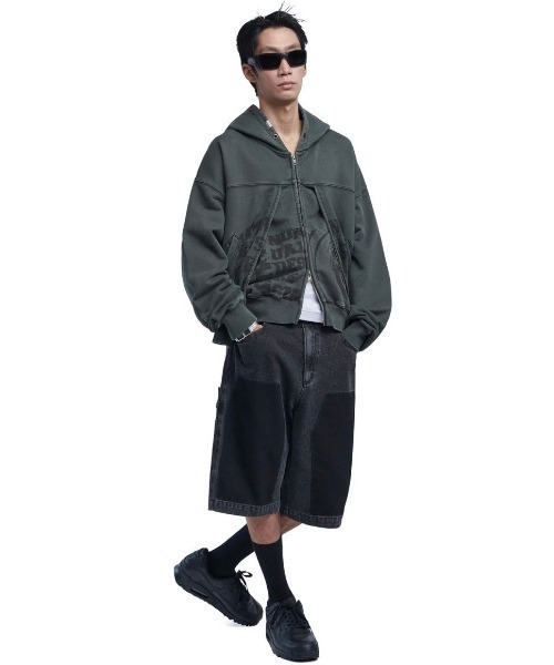NOMANUAL（NOMANUAL）の「韓国ブランド NOMANUAL ノーマニュアル OVERDYED D.F.L HOODED ZIP-UP レイヤードフーディー ジップアップ ジップフーディー 長袖パーカー 長袖フーディー 羽織り ダブルジップ オーバーサイズ 韓国ファッション 韓国ストリート ストリートファッション（パーカー・メンズ・ブラック・L）」の6枚目の写真