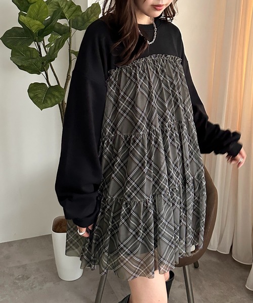 apres jour mignon(アプレジュールミニョン)の「チュールティアード裏毛スウェット【ZOZOTOWN限定アイテム】(スウェット・レディース・ブラック系その他/ブラック/ブラック系その他2・フリー/X-LARGE)」の20枚目の写真
