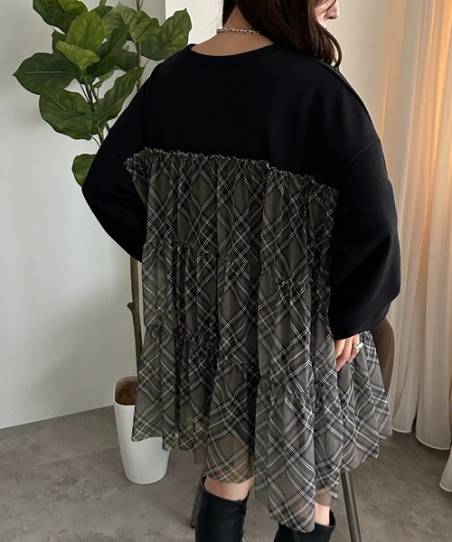 apres jour mignon(アプレジュールミニョン)の「チュールティアード裏毛スウェット【ZOZOTOWN限定アイテム】(スウェット・レディース・ブラック系その他/ブラック/ブラック系その他2・フリー/X-LARGE)」の22枚目の写真