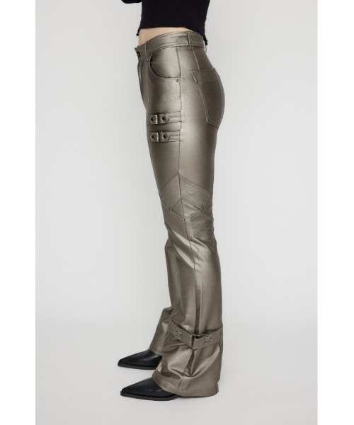 LAGUA GEM(ラグアジェム)の「BELT LUSTER フレアパンツ(スラックス・レディース・ライトブラック/ベージュ・X-SMALL/SMALL/MEDIUM)」の7枚目の写真