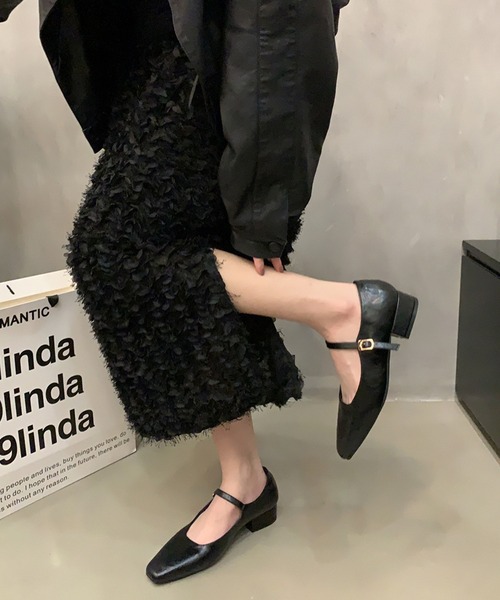MILAE（ミレ）の「ストラップスクエアトゥパンプス（パンプス・レディース・ブラウン/ブラック・23cm/23.5cm/24cm/24.5cm）」の4枚目の写真