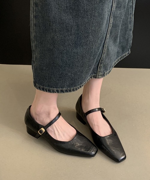 MILAE（ミレ）の「ストラップスクエアトゥパンプス（パンプス・レディース・ブラウン/ブラック・23cm/23.5cm/24cm/24.5cm）」の5枚目の写真