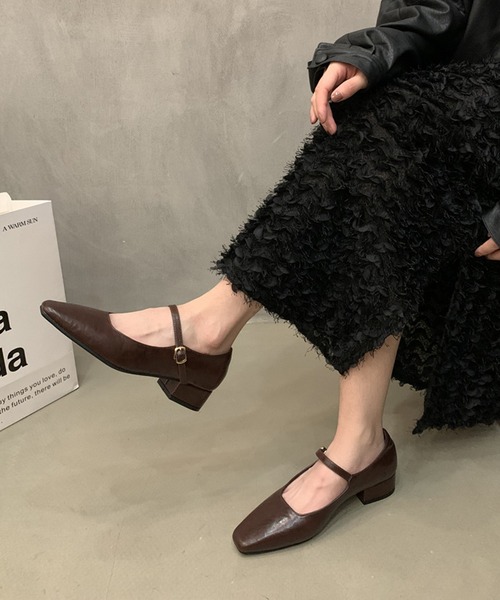 MILAE（ミレ）の「ストラップスクエアトゥパンプス（パンプス・レディース・ブラウン/ブラック・23cm/23.5cm/24cm/24.5cm）」の7枚目の写真