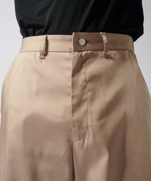 Lui's(ルイス)の「ハイツイストワイドレッグパンツ(その他パンツ・メンズ・ベージュ/ブラック・M/S)」の7枚目の写真