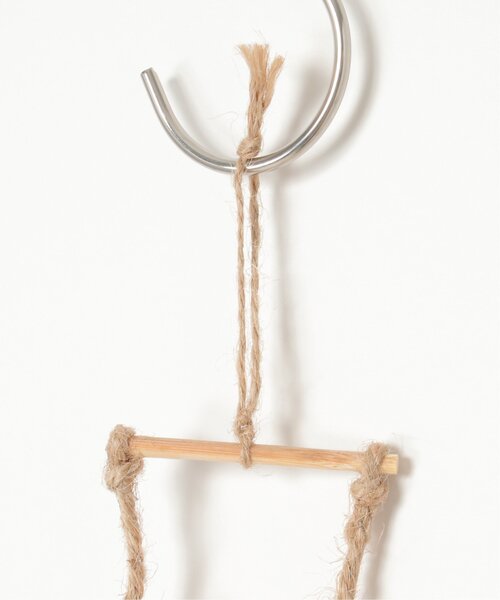 LBC(エルビーシー)の「フェルトサンタラダーハンガー(インテリア雑貨・レディース・その他1・FREE)」の5枚目の写真