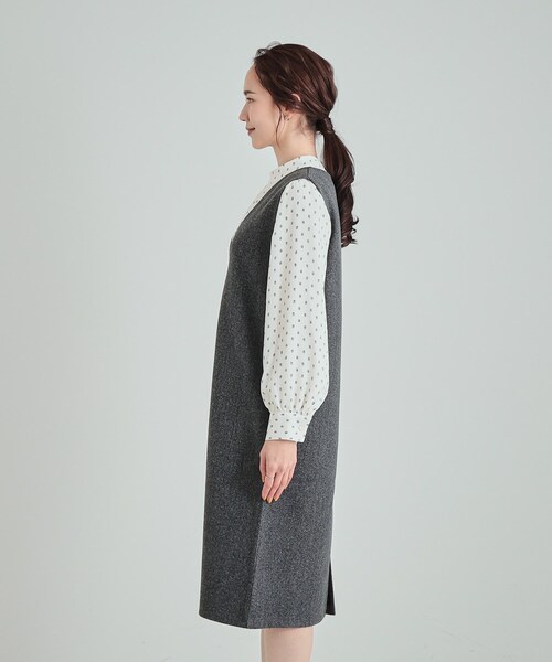 SHOO・LA・RUE(シューラルー)の「◆大人上品な ウール調Vネックジャンドレ(ワンピース・レディース・チャコールグレー/ブラック系7/ブラック・01/02/03/04)」の19枚目の写真