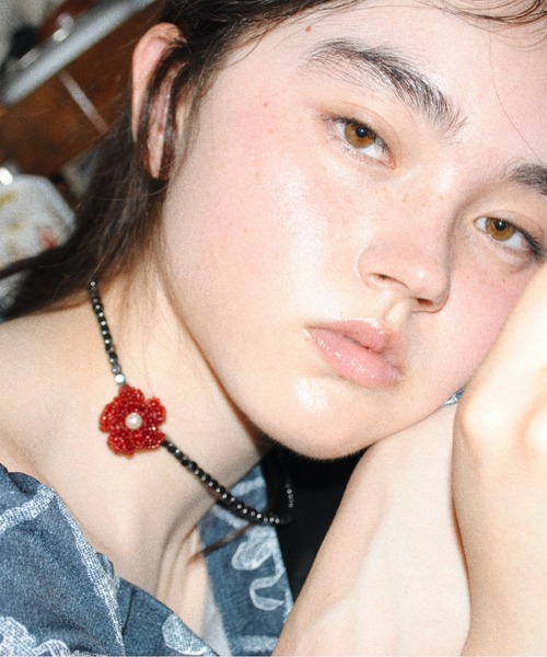 select 】red flower bees choker / フラワービーズチョーカー
